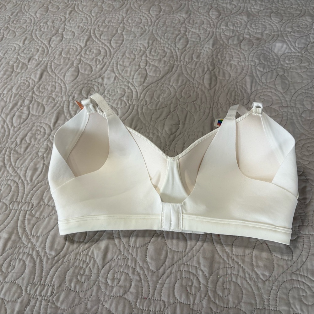 Warner's White No Side Effects Bra Size Medium - Picture 6 of 6